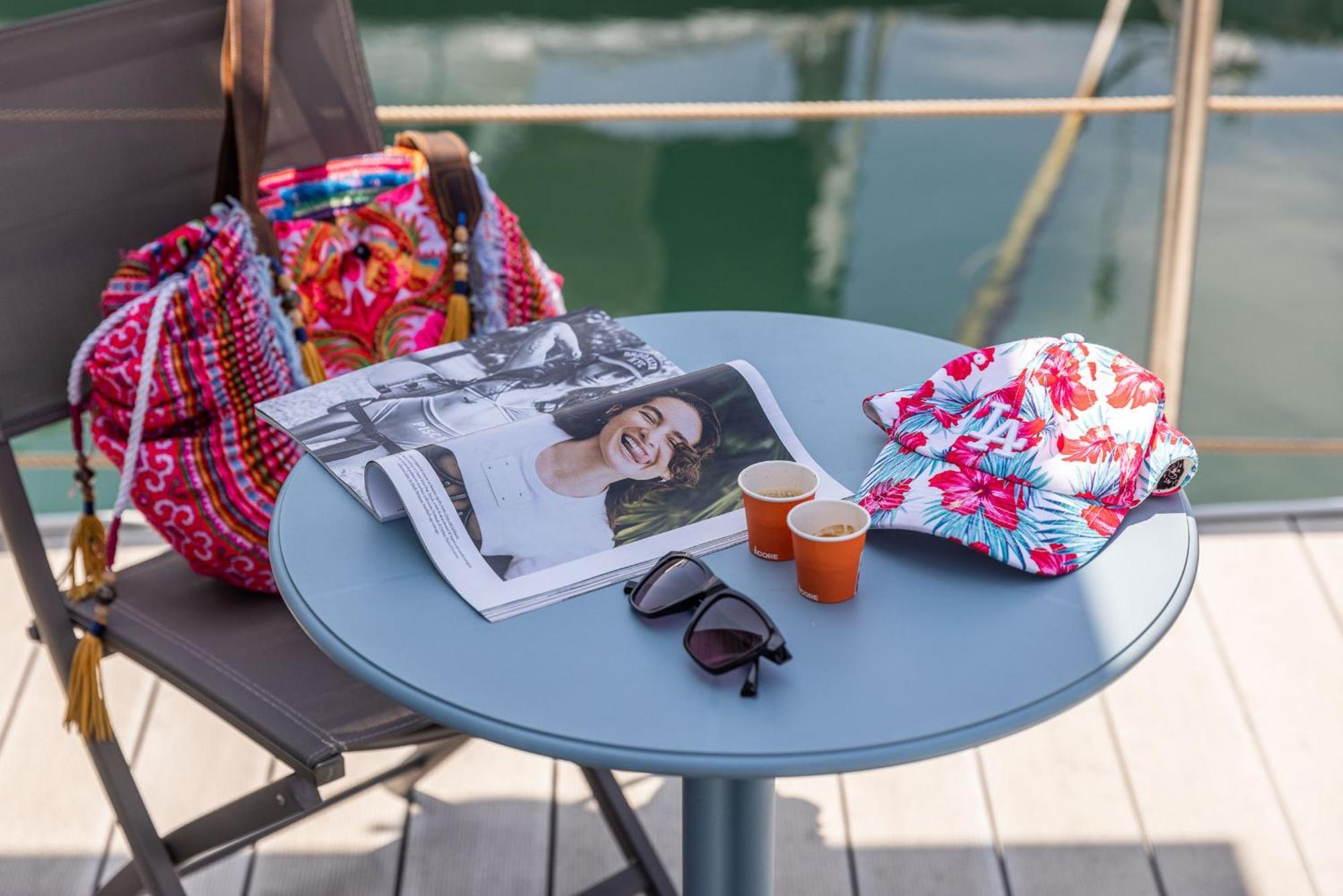 Marina Del Gargano Houseboat Hotel Manfredonia Eksteriør billede
